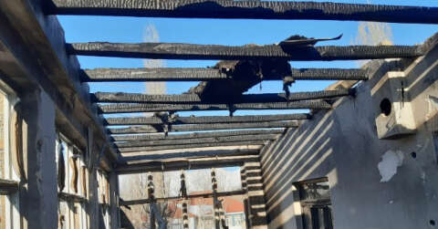 Yüksekova’da yangın evi küle döndürdü