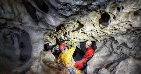 İnsuyu Mağarası’nın ziyarete kapalı galerilerinde ve göllerde etüd çalışması