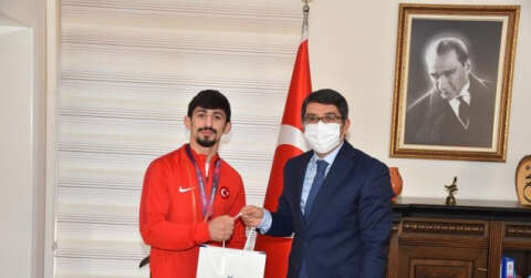 Kerem Kamal’a Manisa’da özel ilgi