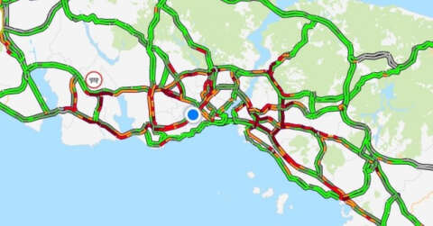 Mega kent, yeni haftaya trafik yoğunluğu ile başladı