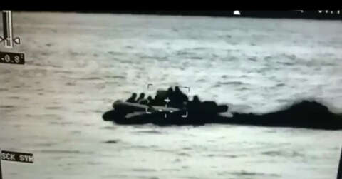 Mersin açıklarında 12 düzensiz göçmen yakalandı