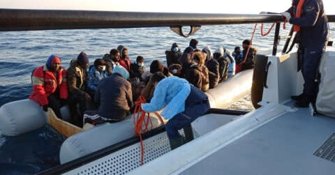 Ayvalık’ta 36 mülteci kurtarıldı