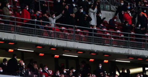 Cumhurbaşkanı Erdoğan, Letonya maçını izlemek için stada geldi