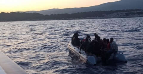 İzmir’de 71 düzensiz göçmen kurtarıldı