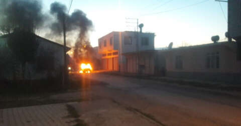 Seyir halindeyken alev alan araç korku dolu anlar yaşattı