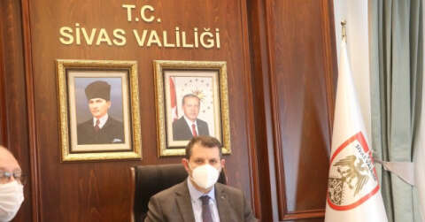 Yüksek riskli iller arasına giren Sivas’ta, validen ev hanımlarına çağrı