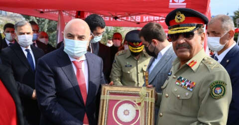 Pakistan Genelkurmay Başkanı Raza’dan Altınok’a Pakistan daveti