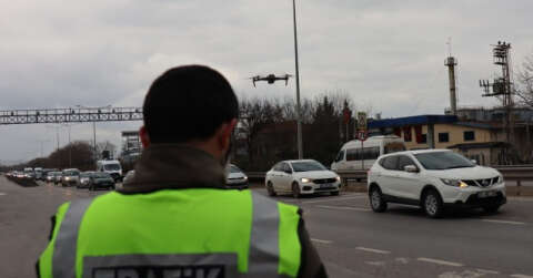 Trafik yoğunluğuna sebep olan sürücülere drone’lu denetim