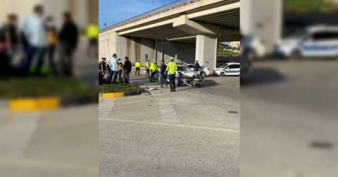 Hatay’da polis aracı ile otomobil çarpıştı: 4 yaralı