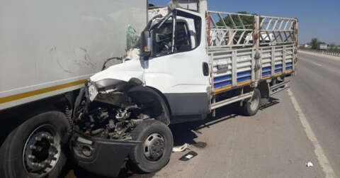 Karaman’da kamyonet duran tıra arkadan çarptı: 1 ölü