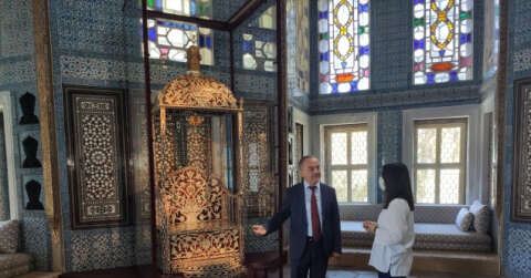 "Arife Tahtı" Topkapı Sarayı Revan Köşkü’nde sergilenmeye başlandı
