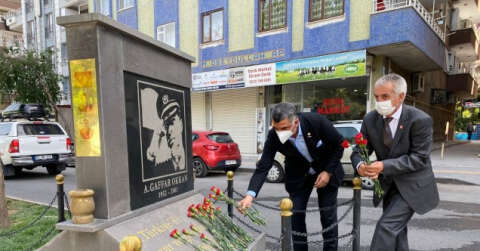 CHP Elazığ Milletvekili Gürsel Erol, şehit emniyet müdürü Okan’ın anıtını ziyaret etti