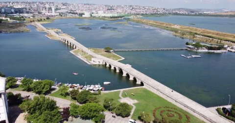 Mimar Sinan’ın şaheseri olan tarihi köprü yıkılma tehlikesi altında