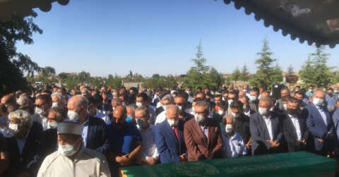 Konya’da katledilen 7 kişi son yolculuğuna uğurlandı