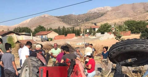 Tırın çarptığı traktör ikiye ayrıldı: 1 ağır yaralı