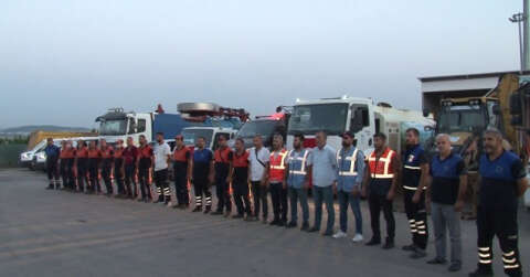 Antalya’daki yangını söndürme çalışmalarına destek için 3 arazöz ve uzman ekipler Pendik’ten yola çıktı