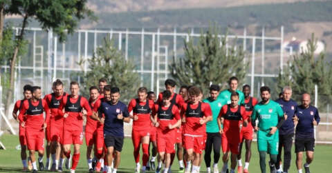 Sivasspor, Dinamo Batumi maçı hazırlıklarına başladı