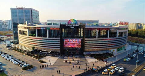 Ceylan Karavil Park’ta akvaryuma yoğun ilgi