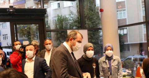 Güngören Belediyesi’nden üniversiteyi kazanan genç hemşehrilerine bin TL burs imkanı