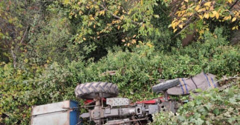 Manisa’da traktör takla attı: 1 ölü, 1 yaralı