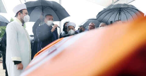 Cumhurbaşkanı Erdoğan: "Bir beyefendiydi ve bir beyefendi olarak görevini son ana kadar icra etti”