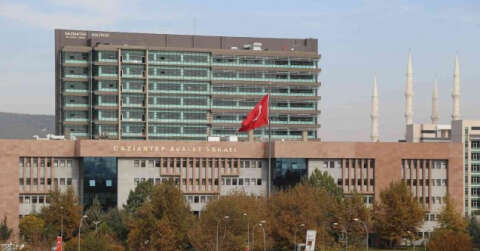 Bebeğini döven baba tutuklandı