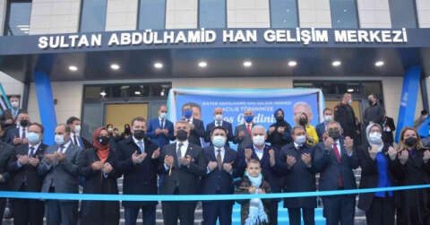 Altıeylül’de Sultan Abdülhamid Han Gelişim Merkezi hizmete açıldı