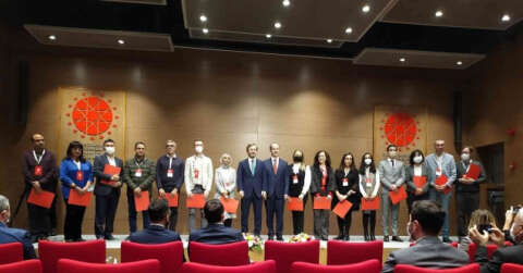 Cumhurbaşkanlığı İletişim Başkanı Altun, Uluslararası Medya Mensupları Türkçe Eğitimi Sertifika Törenine katıldı