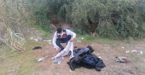 Yurt dışına kaçmak isteyen mültecilere, can yeleği yerine otomobil ve motosiklet iç lastiği vermişler