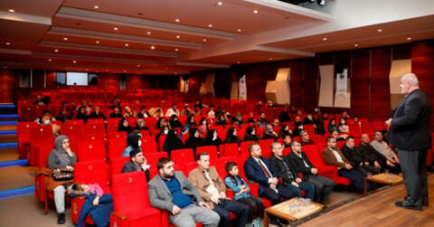 İnegöl'de ‘Huzurlu Aile Mutlu Gençlik’ seminerleri sürüyor