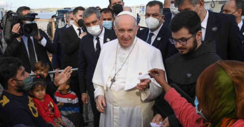 Papa, Avrupa’da göçmenlere yönelik davranışları kınadı