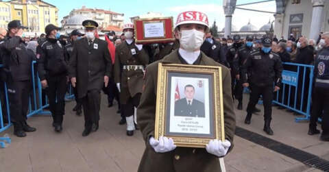 Şehit Piyade Uzman Çavuş Emre Ceylan son yolcuğuna uğurlandı