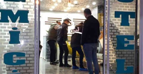 Yabancı uyruklu kadın, otel odasında kanlar içinde ölü bulundu