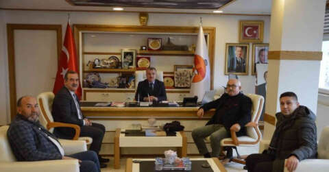 Başkan Özdemir: "Derneklerimizin yanındayız"