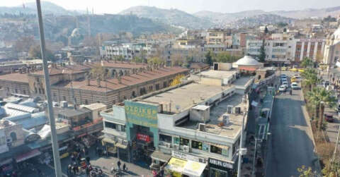 Özdiker Kuyumcular Çarşısı’sının yıkılmasına esnaftan destek