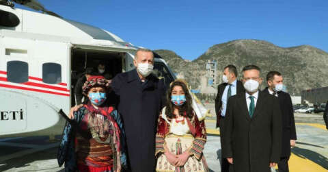 Cumhurbaşkanı Erdoğan: “Türk ekonomisine güvenen herkese sahip çıkıyoruz”