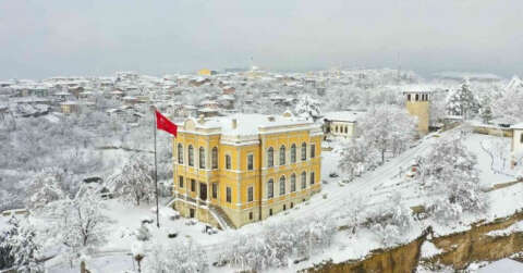 Osmanlı kenti beyaz örtüyle kaplandı