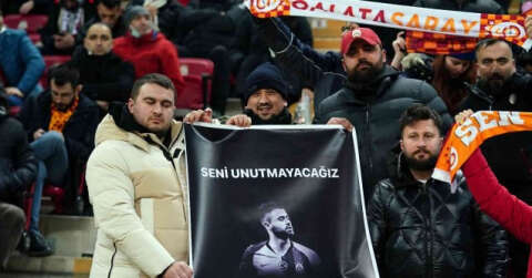 Galatasaray - Kasımpaşa maçında Ahmet Çalık unutulmadı