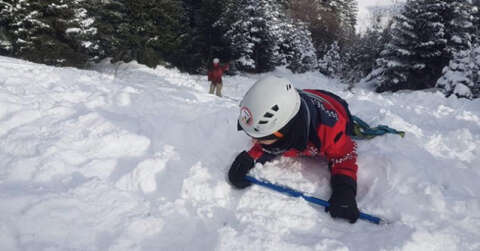 Bursa'da kış dağcılık eğitimleri devam ediyor