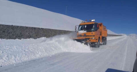 Tunceli’de kapalı bulunan 162 köy yolunu açma çalışmaları sürüyor