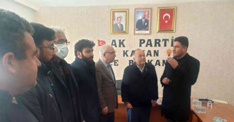 CHP’li belediye meclis üyeleri AK Parti’ye geçti