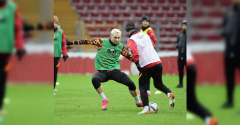 Galatasaray, çift antrenmanla günü tamamladı