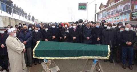 Karadeniz’in sevilen sanatçısı Sait Uçar son yolculuğuna uğurlandı