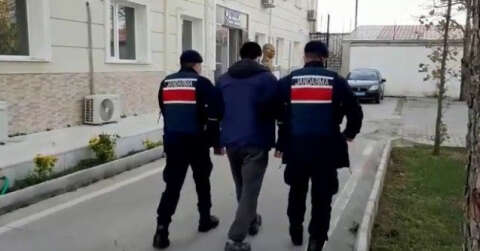 İzmir’de jandarmadan terör operasyonu: 14 gözaltı