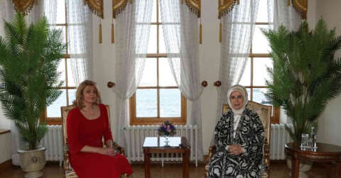 Emine Erdoğan, Bulgaristan Cumhurbaşkanı Rumen Radev’in eşi ile bir araya geldi