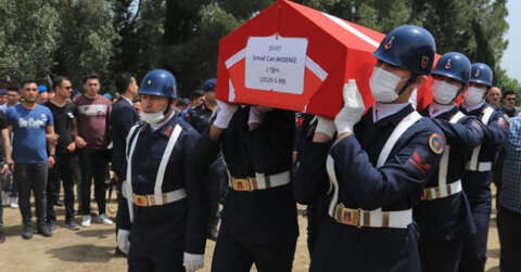 Şehit Teğmen İsmail Can Akdeniz son yolculuğuna uğurlandı