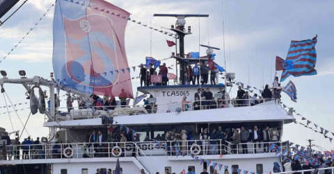 Trabzonspor’da şampiyonluk kutlamaları denizden başladı