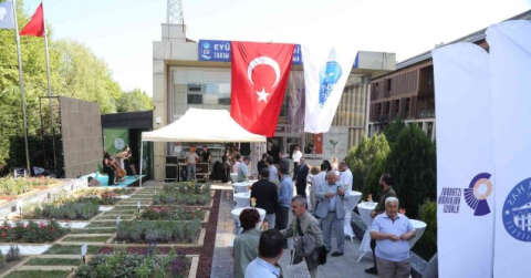 Türkiye’de bir ilk olan Tarım 4.0 merkezi Eyüpsultan’da açıldı