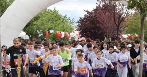 19 Mayıs koşusunda öğrenciler zor anlar yaşadı