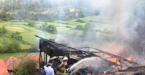 15 ev küle dönmüştü, aynı köyde ikinci yangın felaketi